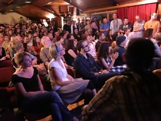 Closing night presentations at the Foundry Photojournalism Workshop in Istanbul, Turkey. (Photo: Jon Vidar)